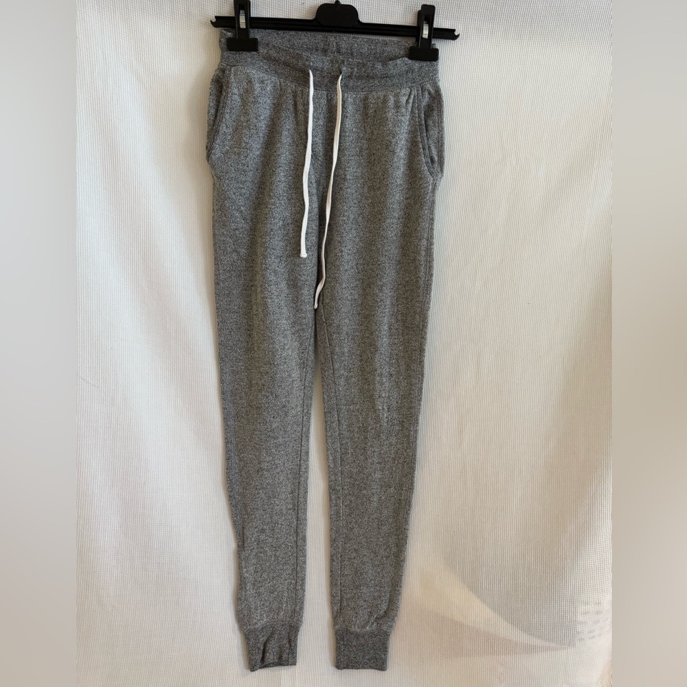 Roots pants